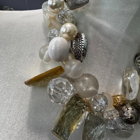 This is a one-of-a-kind statement necklace. - Picture 2 of 3